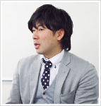 新井 貴博氏